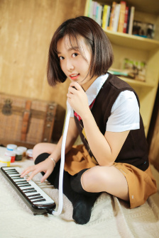朋友的妈妈2中字巴巴鱼汤饭惹人